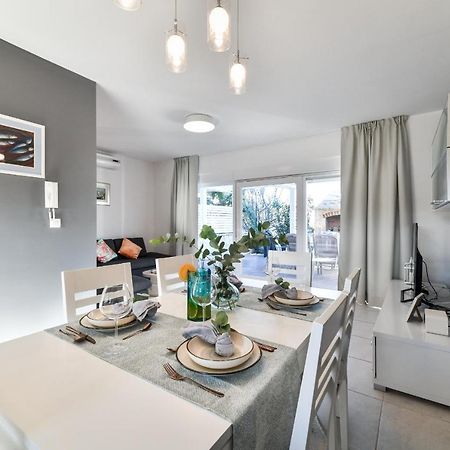 הוילה Sukošan Deluxe Triplex Antea מראה חיצוני תמונה