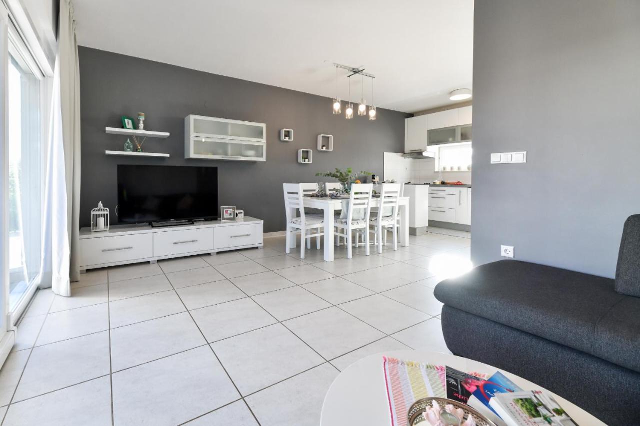 הוילה Sukošan Deluxe Triplex Antea מראה חיצוני תמונה